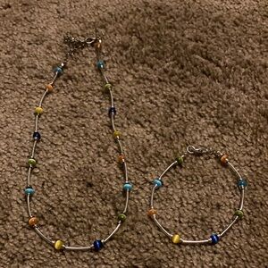 Necklace and bracelet matching set